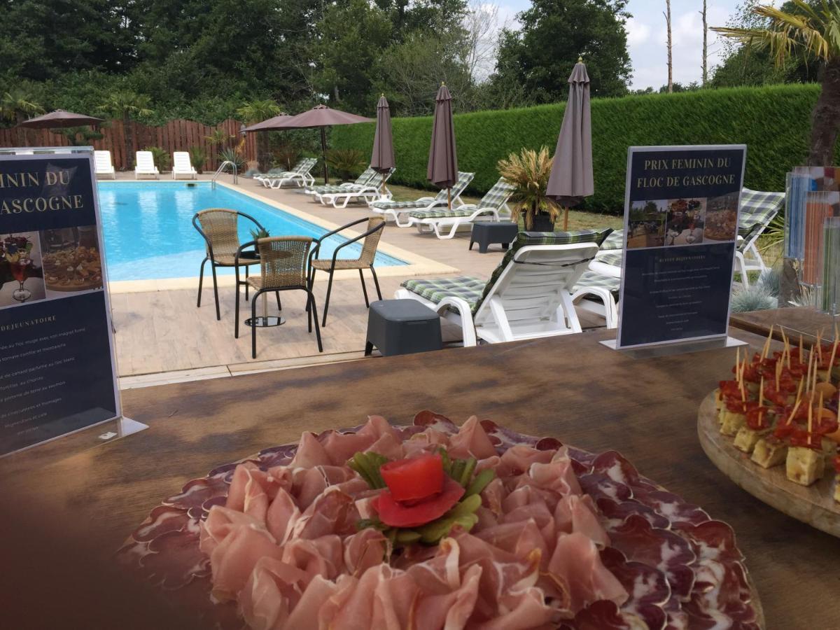 Hotel Les Lodges D'Eauze Exterior foto